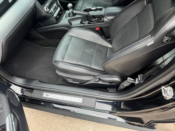 Used Ford Mustang 2018 for sale - 75670770: Photo 83