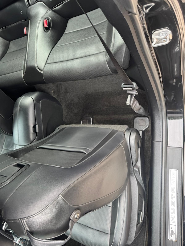Used Ford Mustang 2018 for sale - 75670770: Photo 84