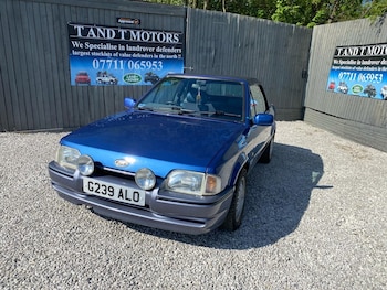 (G) - 1.6 XR3i Two-Tone 2dr