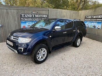 Used Mitsubishi L200 2015 for sale - 76409136: Photo