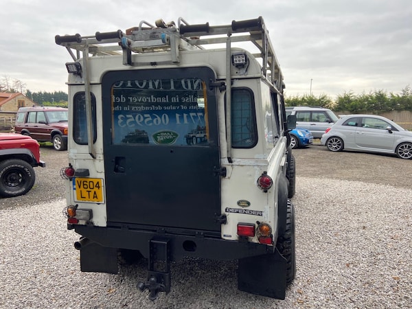 Used Land Rover Defender 110 1999 for sale - 76327402: Photo 11