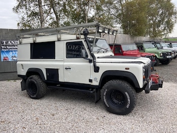 Used Land Rover Defender 110 1999 for sale - 76327402: Photo 3