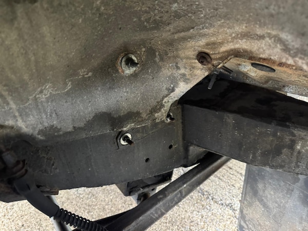 Used Land Rover Defender 110 1999 for sale - 76327402: Photo 78