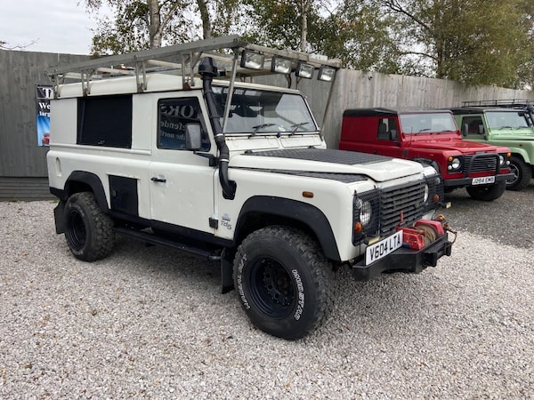 Used Land Rover Defender 110 1999 for sale - 76327402: Photo 9