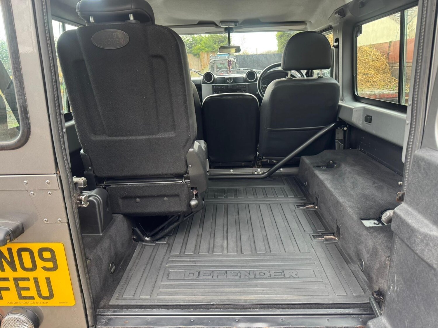 Used Land Rover Defender 2009 for sale - 76550895: Photo 19