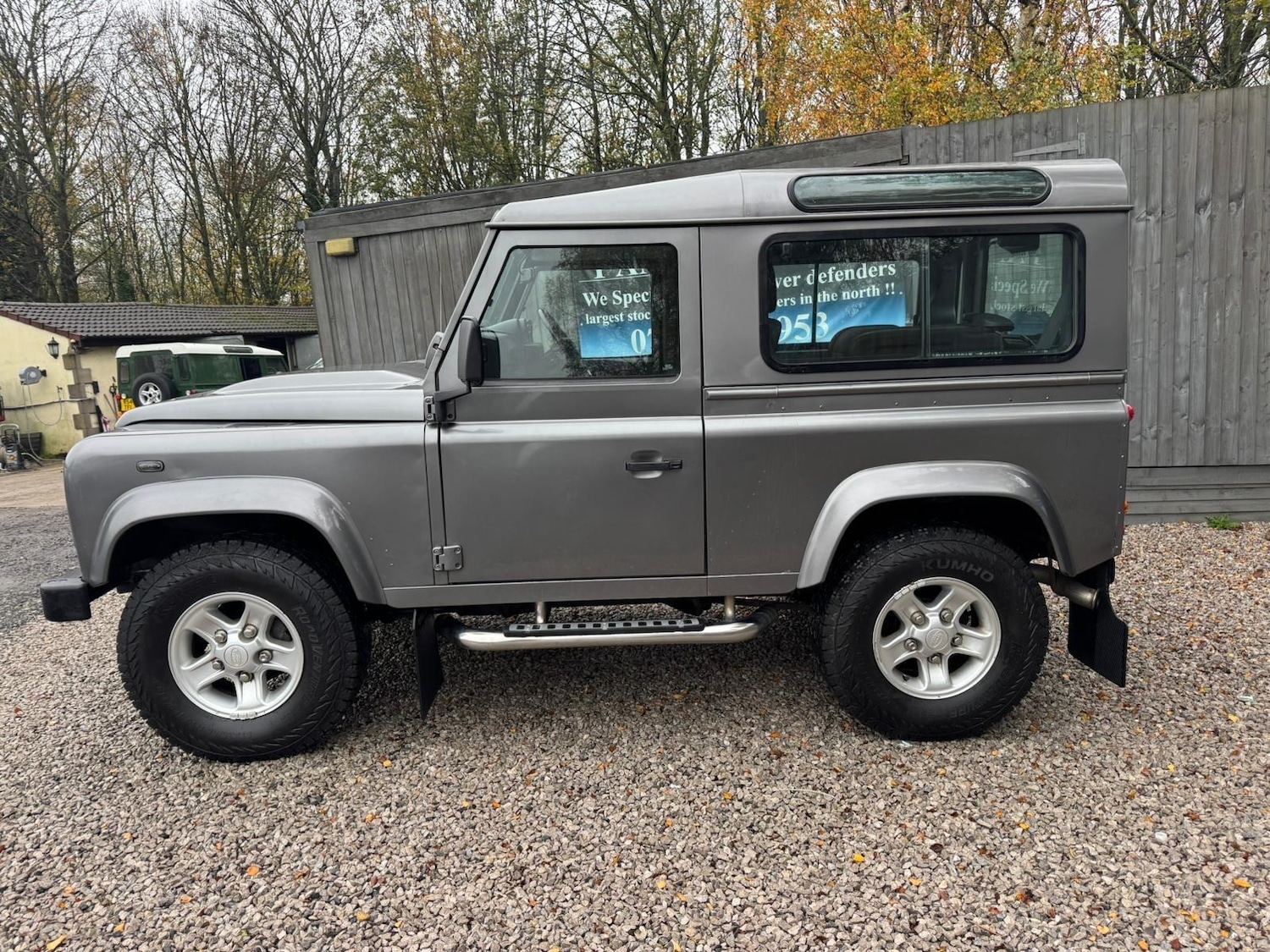 Used Land Rover Defender 2009 for sale - 76550895: Photo 4