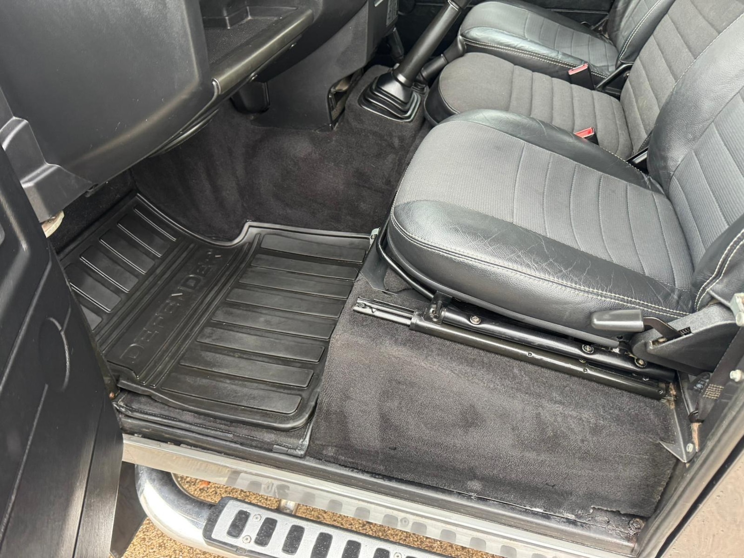 Used Land Rover Defender 2009 for sale - 76550895: Photo 54