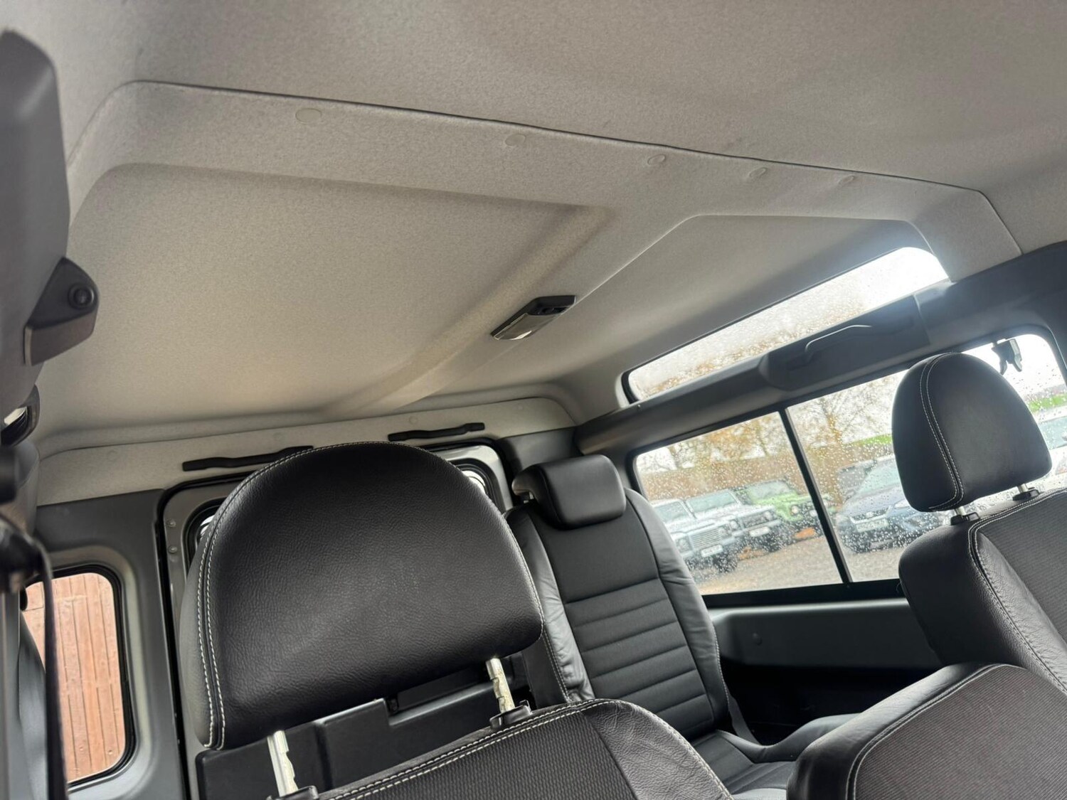 Used Land Rover Defender 2009 for sale - 76550895: Photo 57