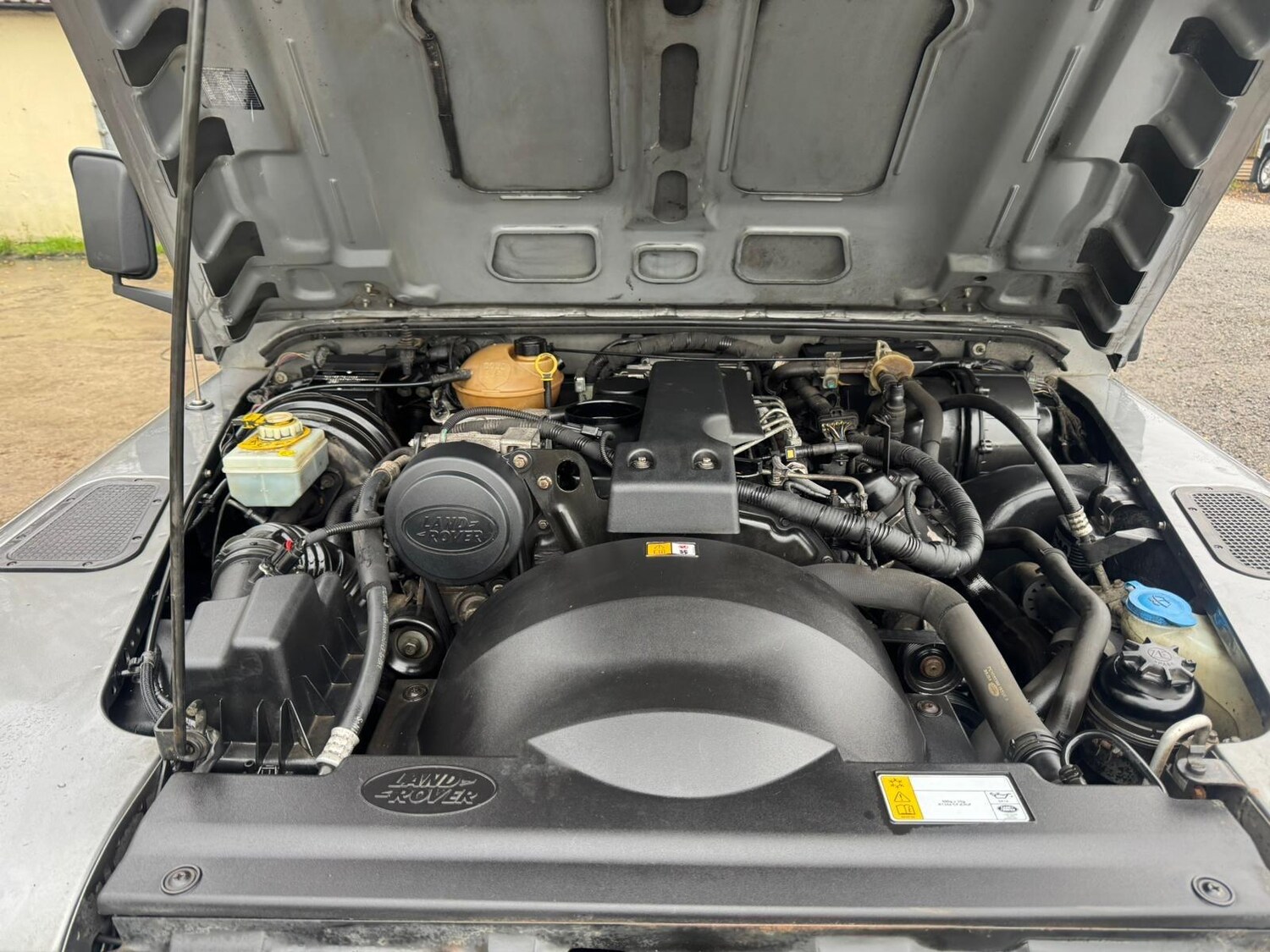 Used Land Rover Defender 2009 for sale - 76550895: Photo 63