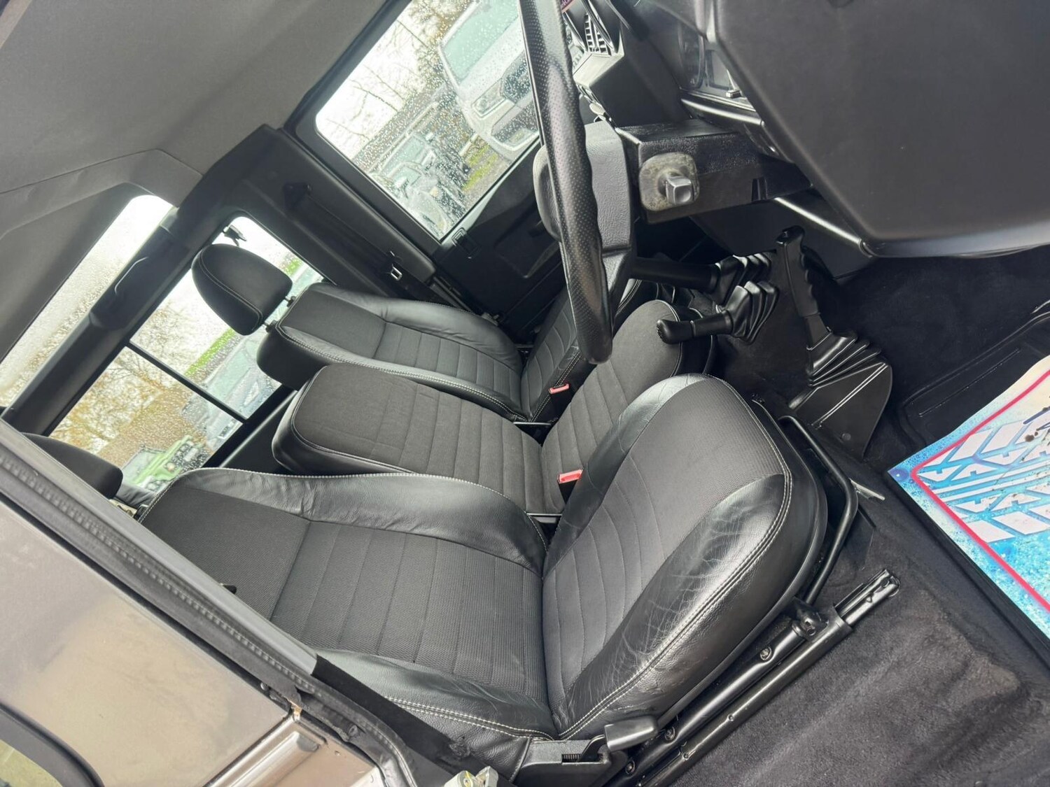 Used Land Rover Defender 2009 for sale - 76550895: Photo 70