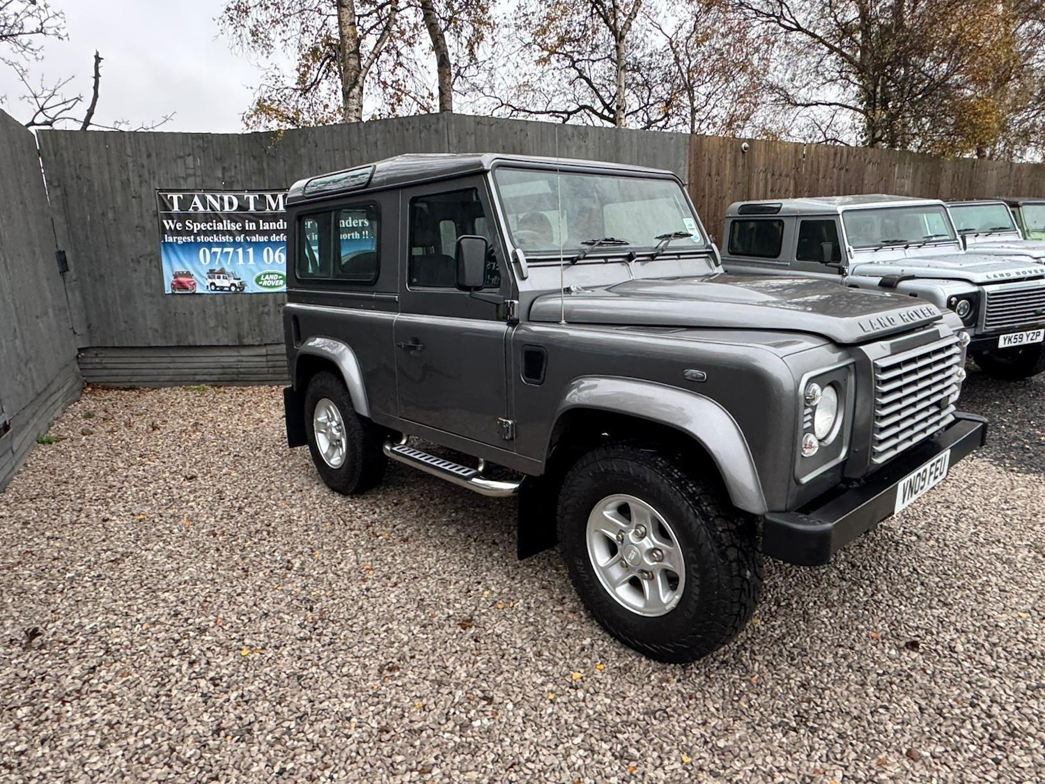 Used Land Rover Defender 2009 for sale - 76550895: Photo 8