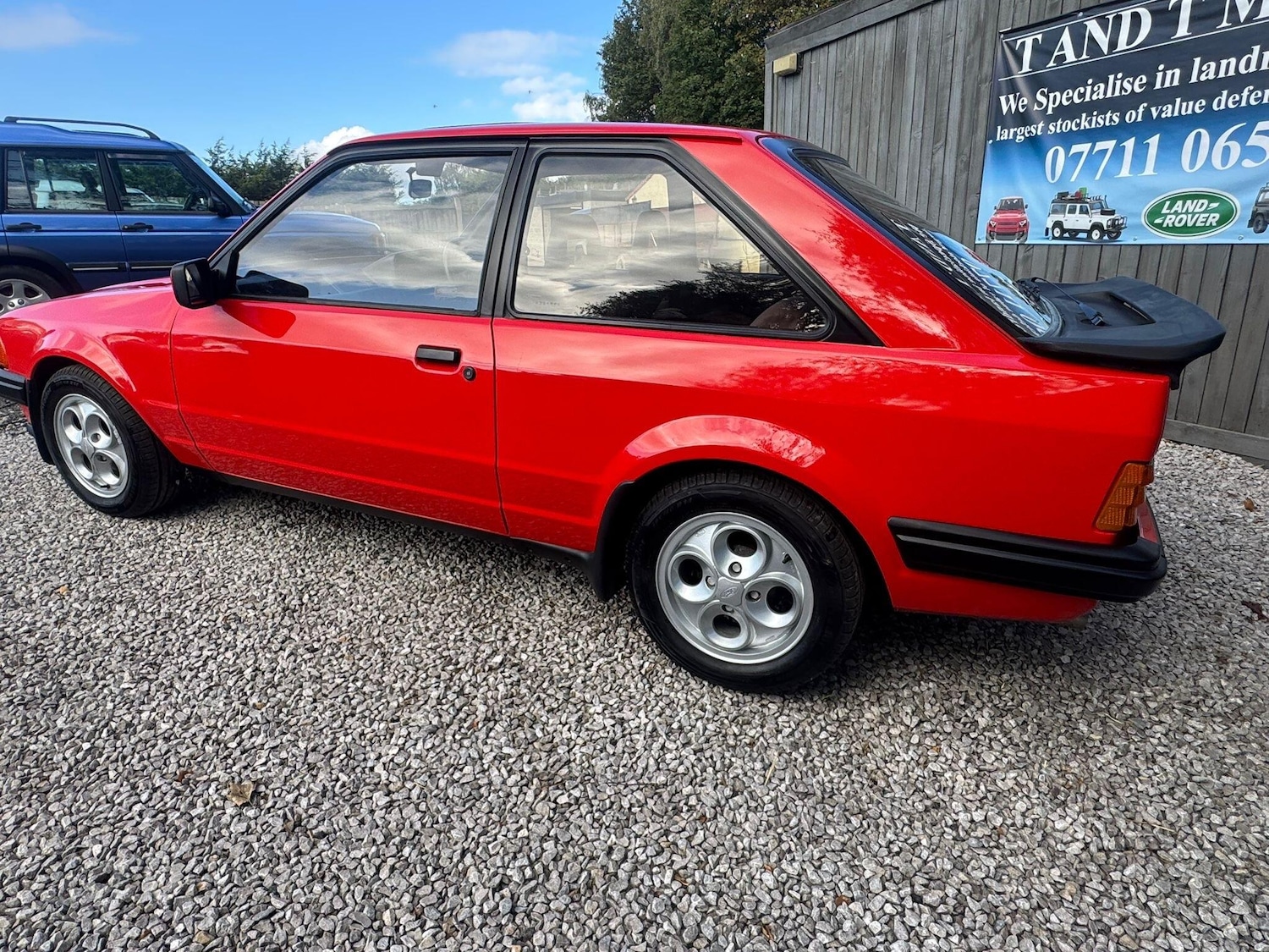 Used Ford Escort for sale - 77784604: Photo 38