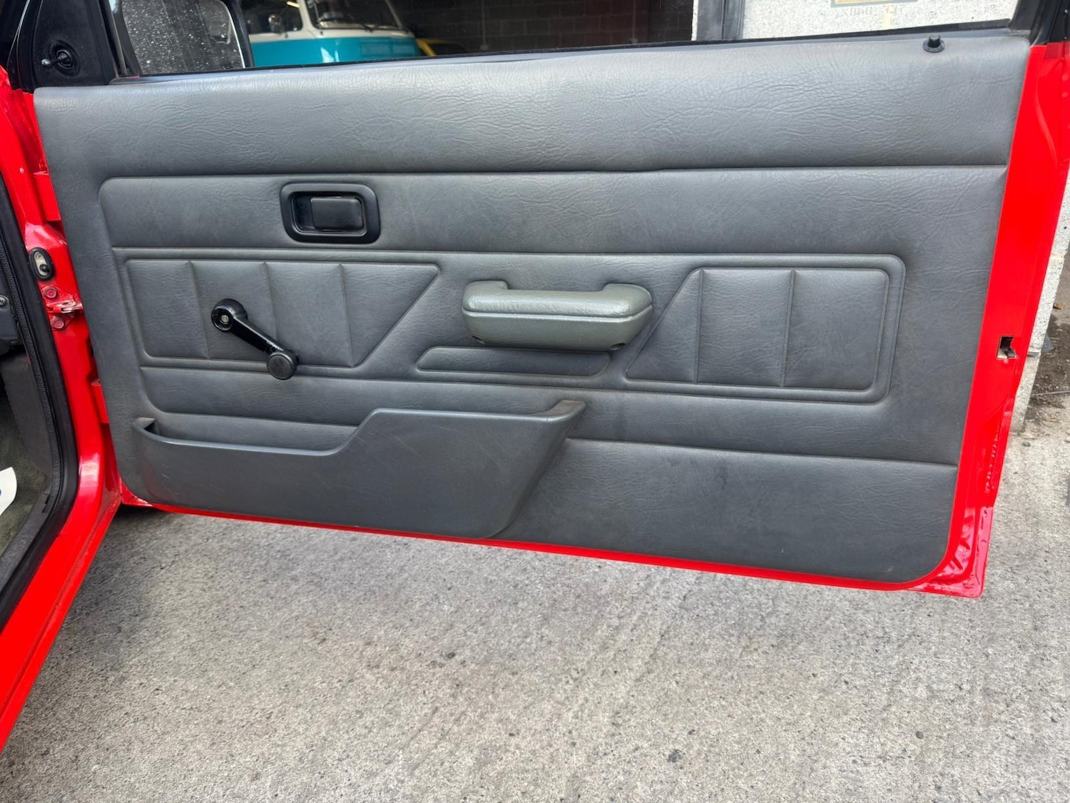 Used Ford Escort for sale - 77784604: Photo 80