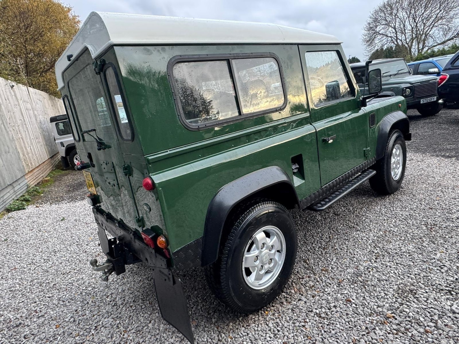 Used Land Rover Defender 90 1997 for sale - 76432103: Photo 40