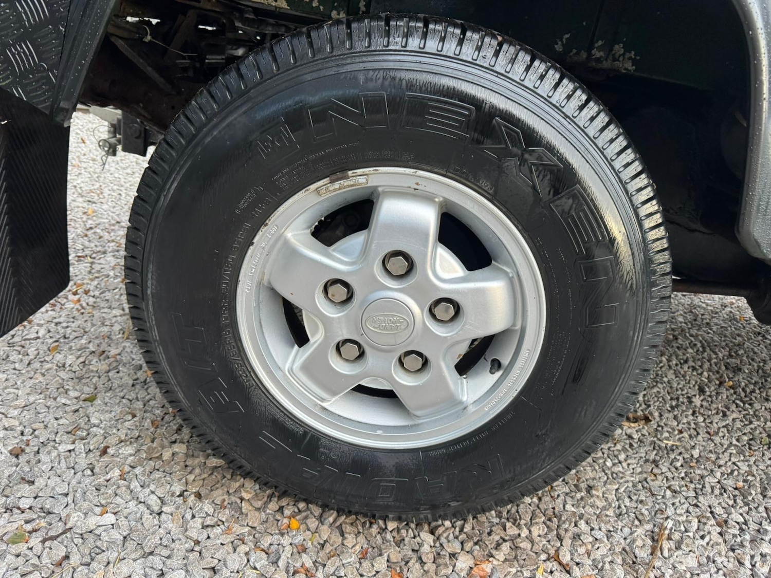 Used Land Rover Defender 90 1997 for sale - 76432103: Photo 50