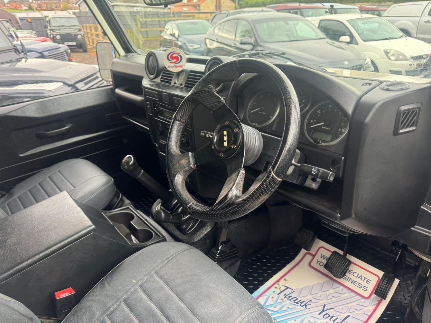 Used Land Rover Defender 90 2015 for sale - 76729022: Photo 17