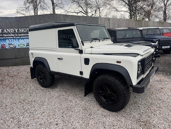 Used Land Rover Defender 90 2015 for sale - 76729022: Photo