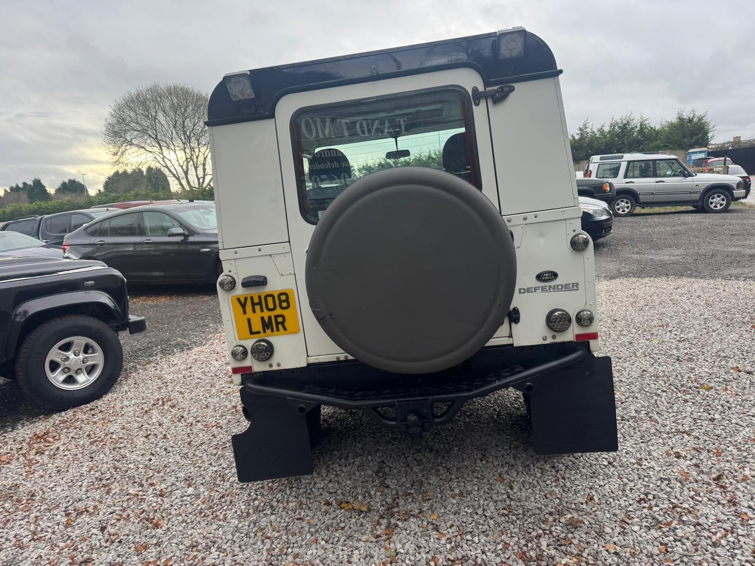 Used Land Rover Defender 90 2015 for sale - 76729022: Photo 52