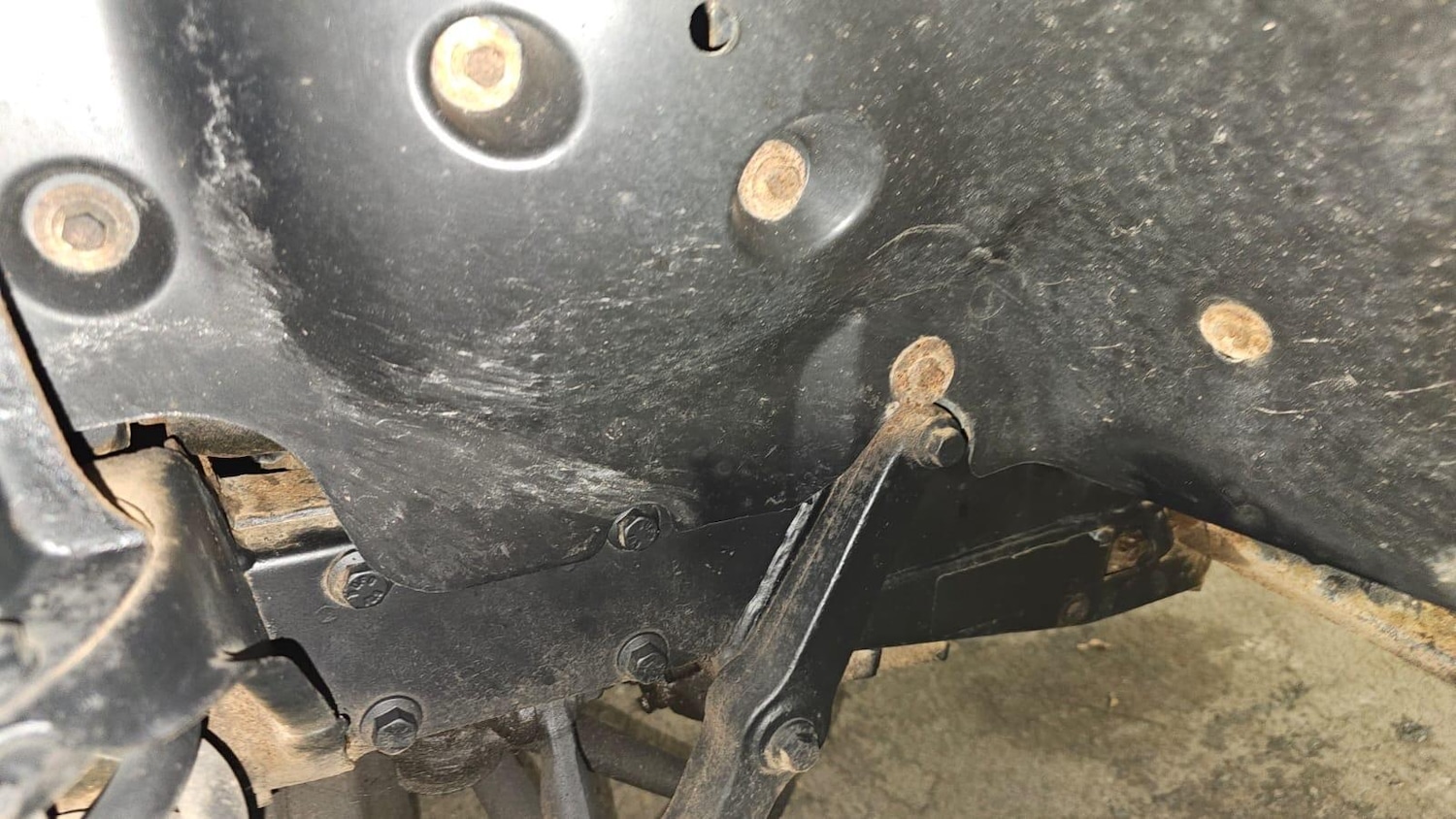 Used Land Rover Defender 90 2015 for sale - 76729022: Photo 72