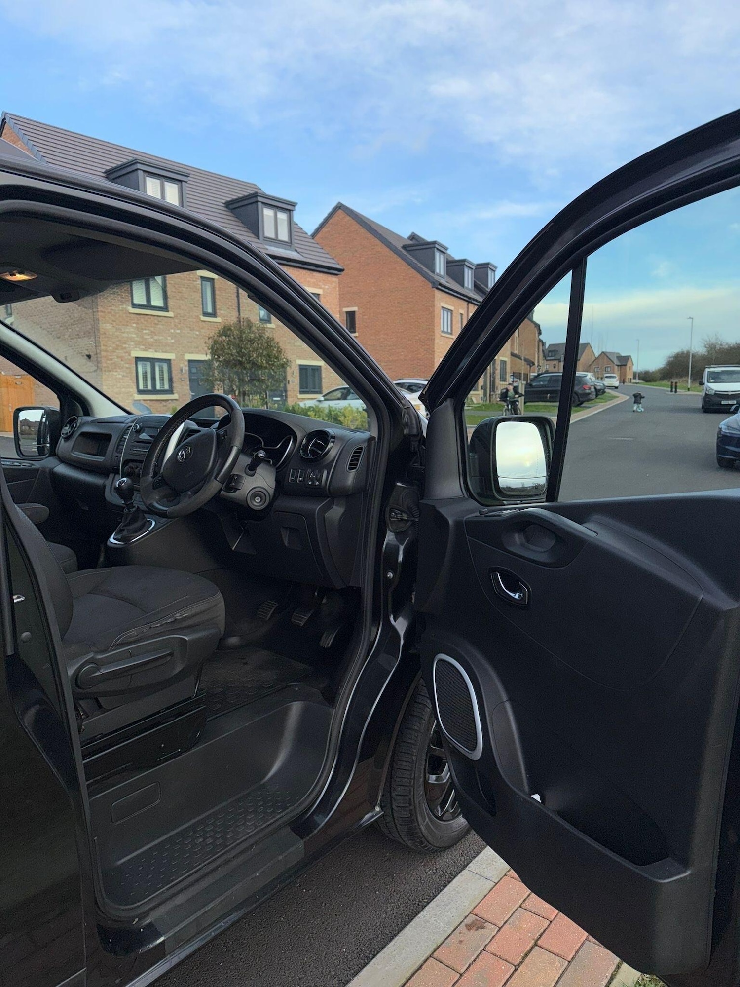 Used Vauxhall Vivaro for sale - 77738636: Photo 16