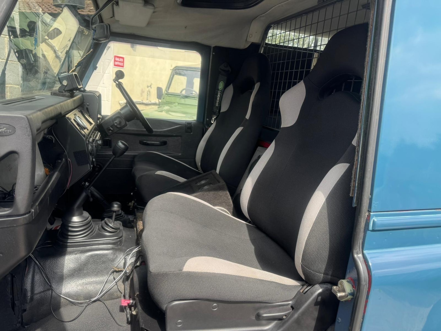 Vehicle 21
