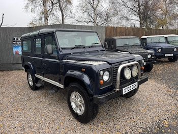 Used Land Rover Defender 2001 for sale - 76592448: Photo