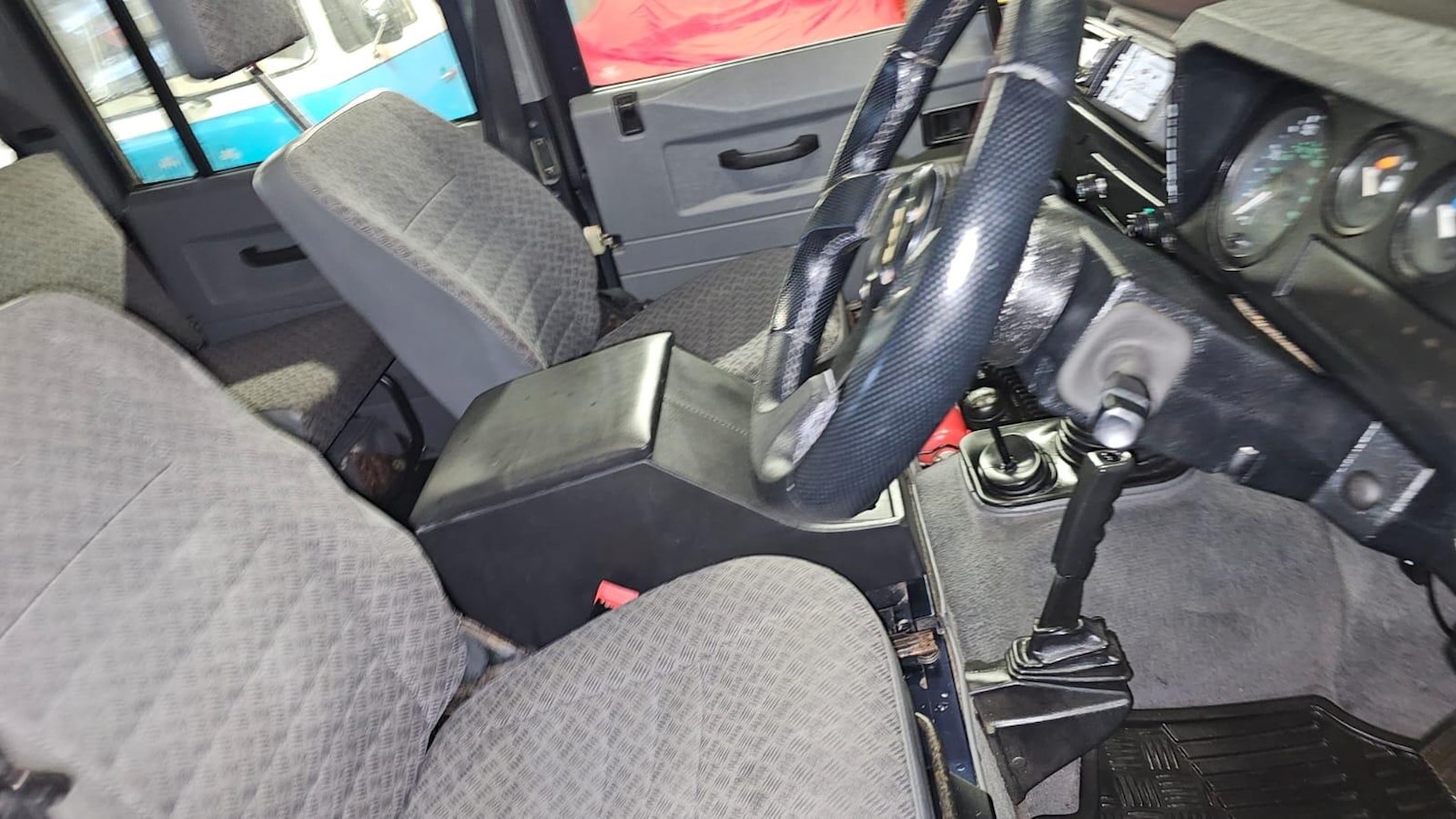 Used Land Rover Defender 2001 for sale - 76592448: Photo 20