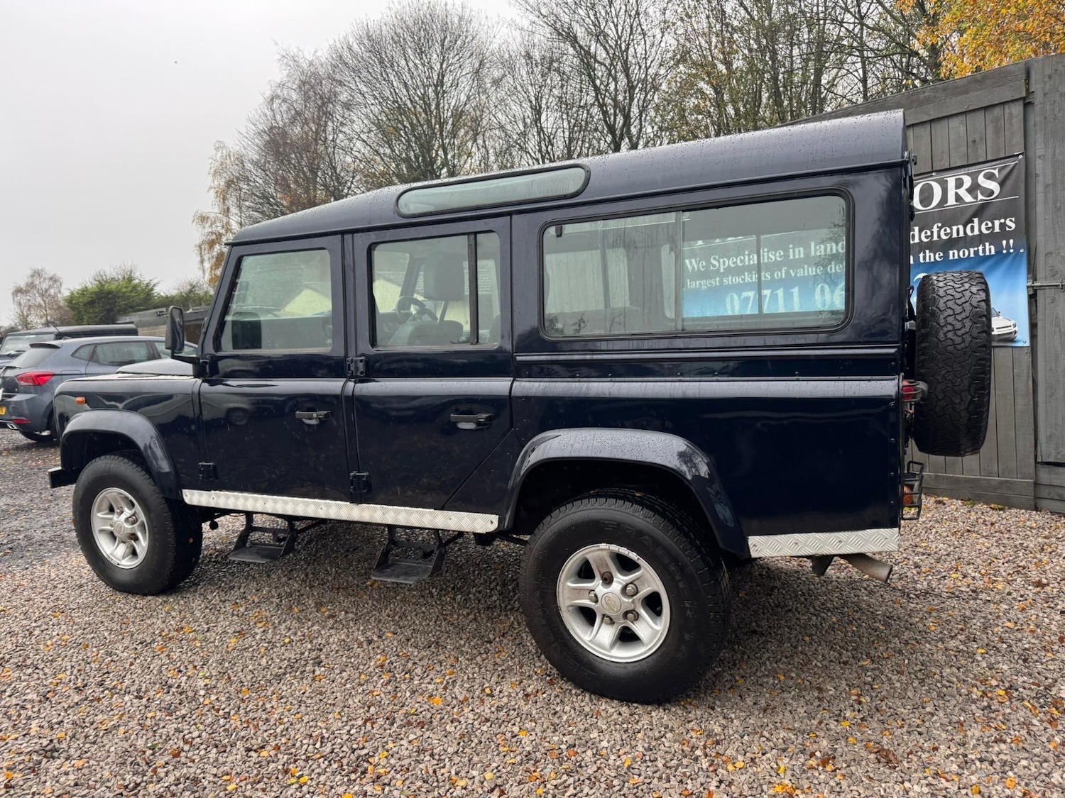 Used Land Rover Defender 2001 for sale - 76592448: Photo 47