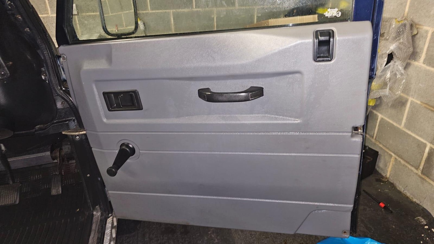 Used Land Rover Defender 2001 for sale - 76592448: Photo 64