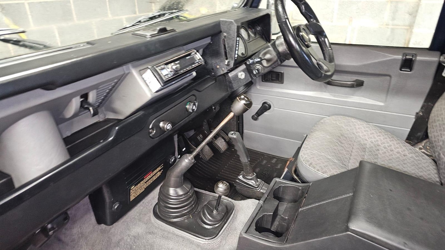 Used Land Rover Defender 2001 for sale - 76592448: Photo 68