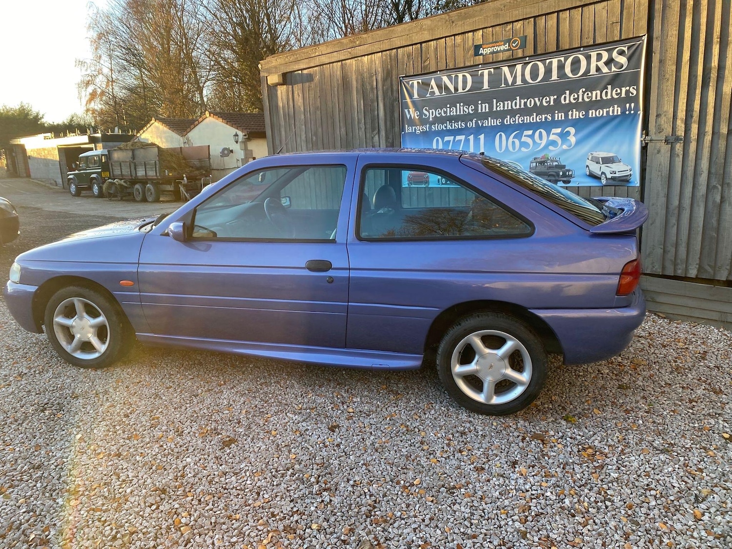 Used Ford Escort for sale - 76952654: Photo 28