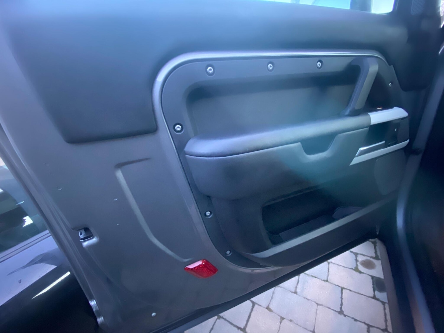 Used Land Rover Defender 2022 for sale - 77163123: Photo 9