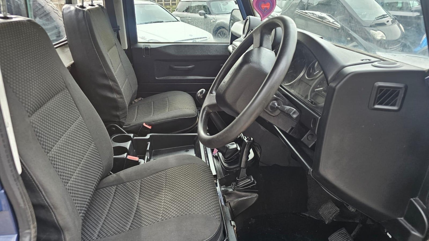 Used Land Rover Defender 110 2013 for sale - 75977610: Photo 17