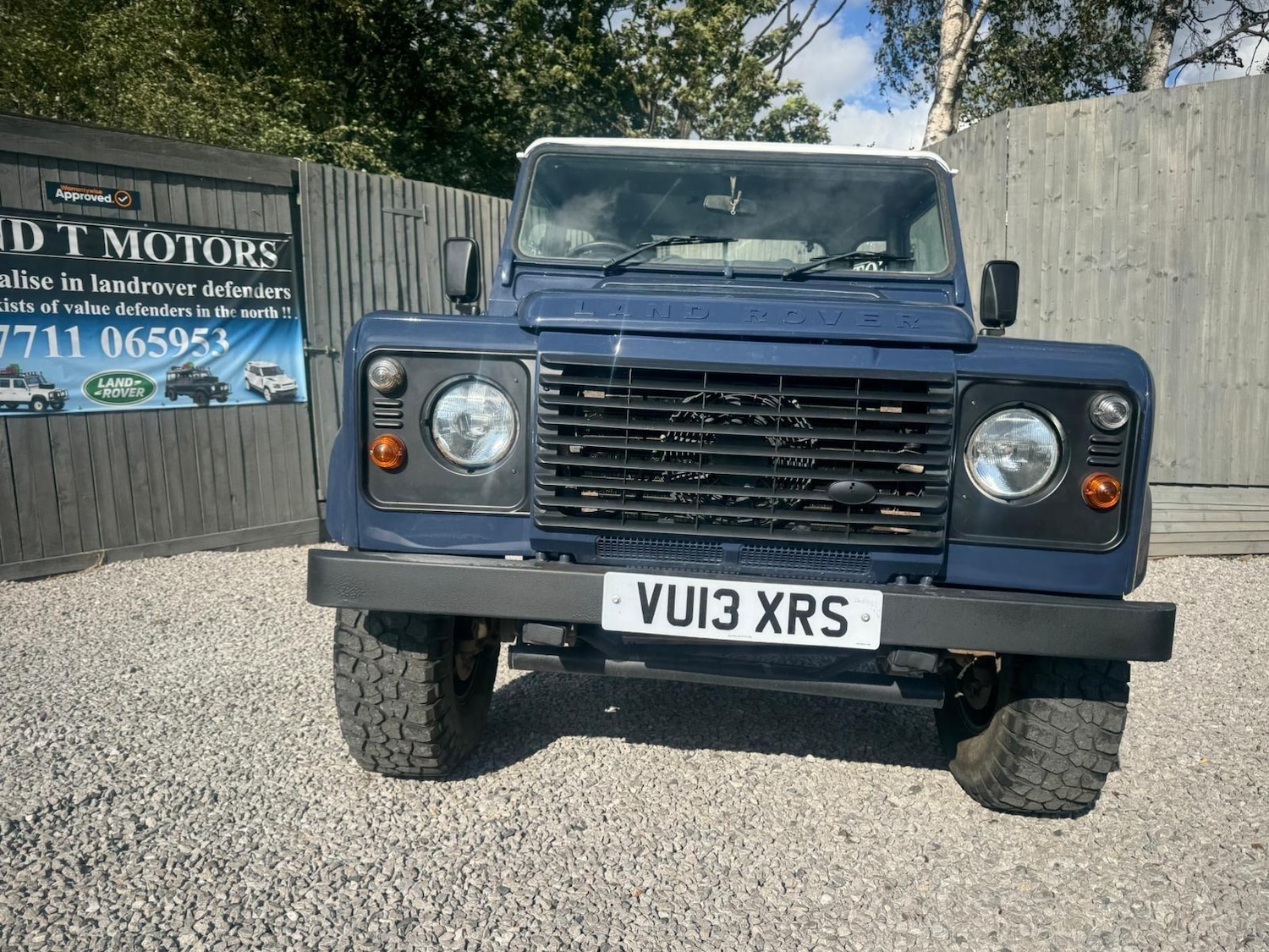 Used Land Rover Defender 110 2013 for sale - 75977610: Photo 27