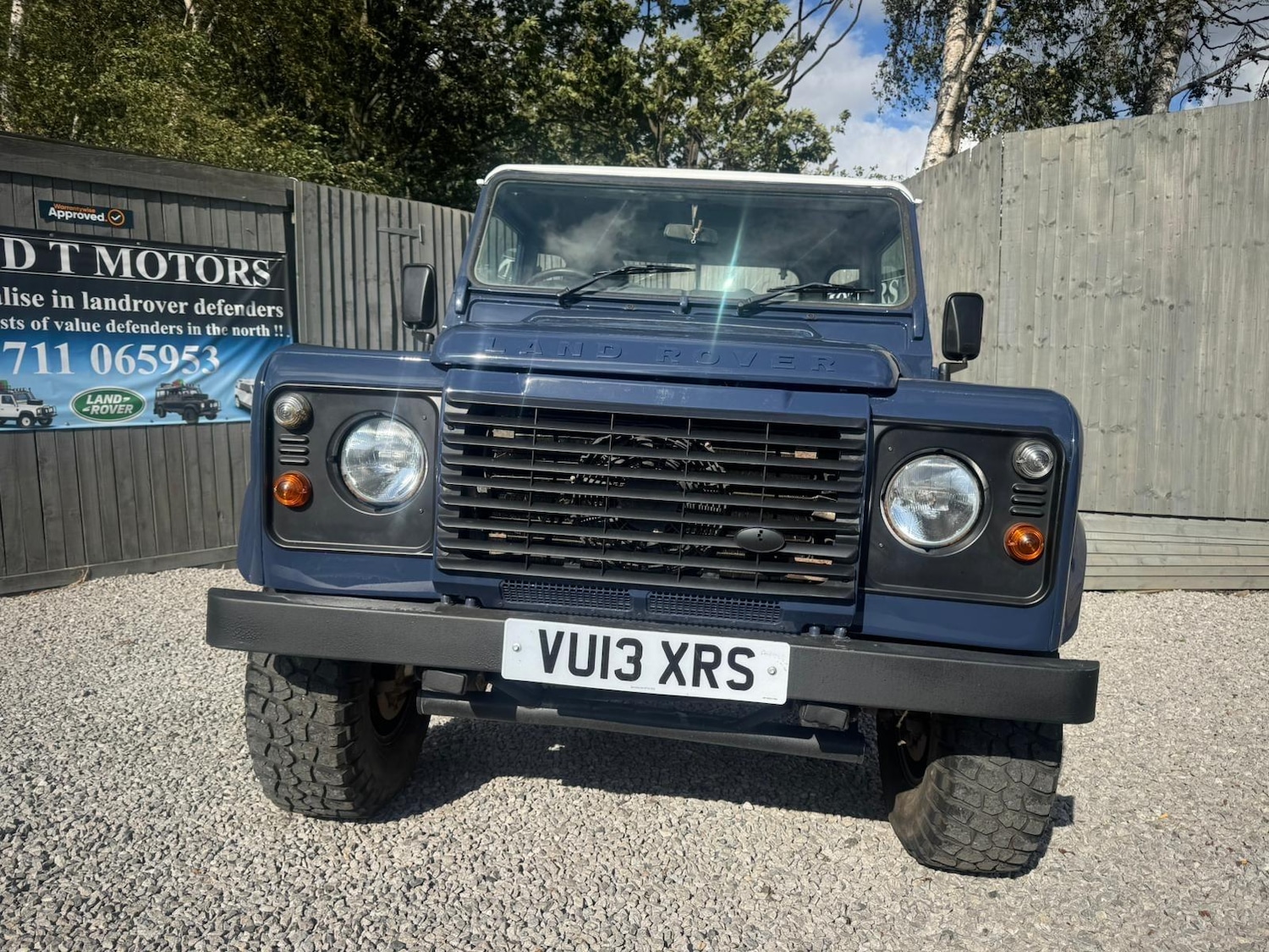 Used Land Rover Defender 110 2013 for sale - 75977610: Photo 43