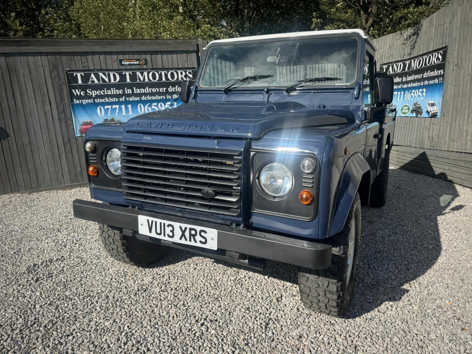 Used Land Rover Defender 110 2013 for sale - 75977610: Photo 45