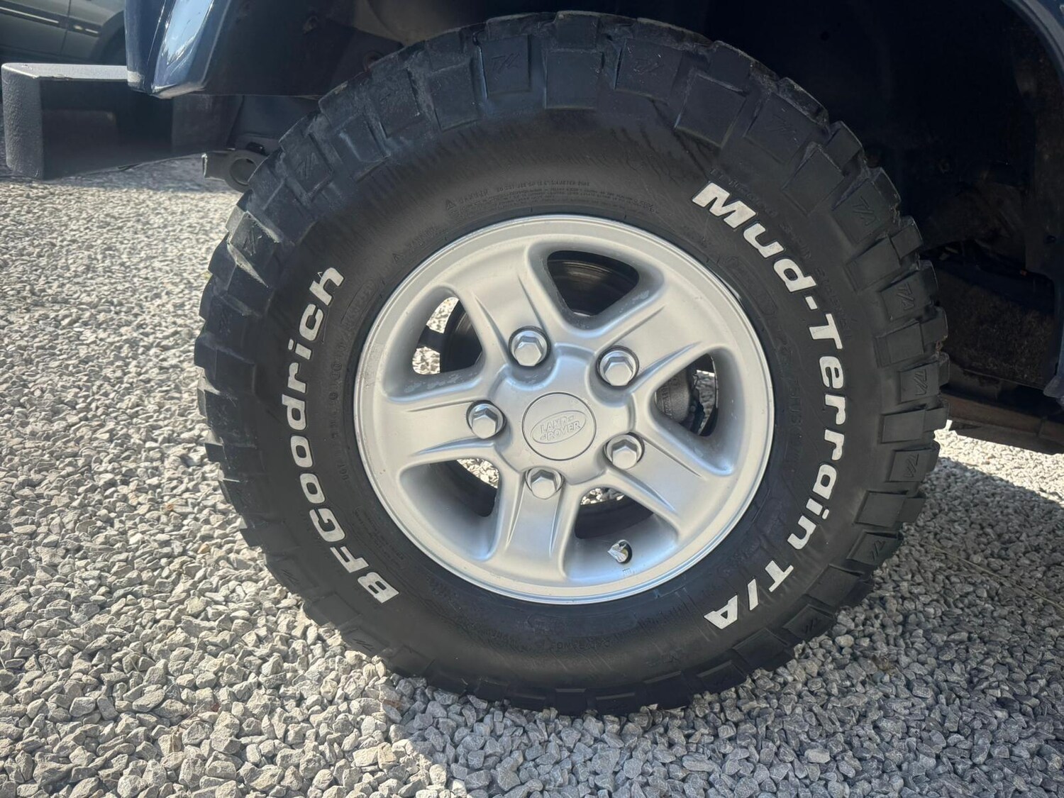 Used Land Rover Defender 110 2013 for sale - 75977610: Photo 46