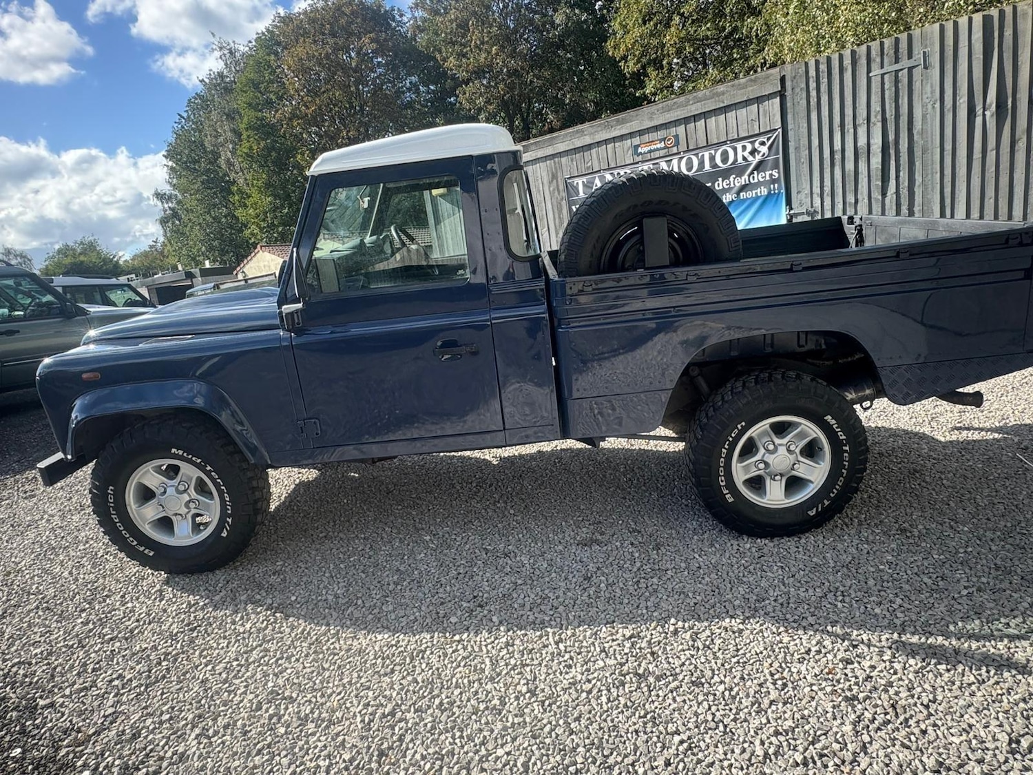 Used Land Rover Defender 110 2013 for sale - 75977610: Photo 7