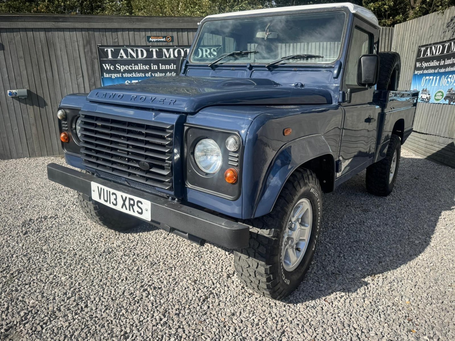 Used Land Rover Defender 110 2013 for sale - 75977610: Photo 8