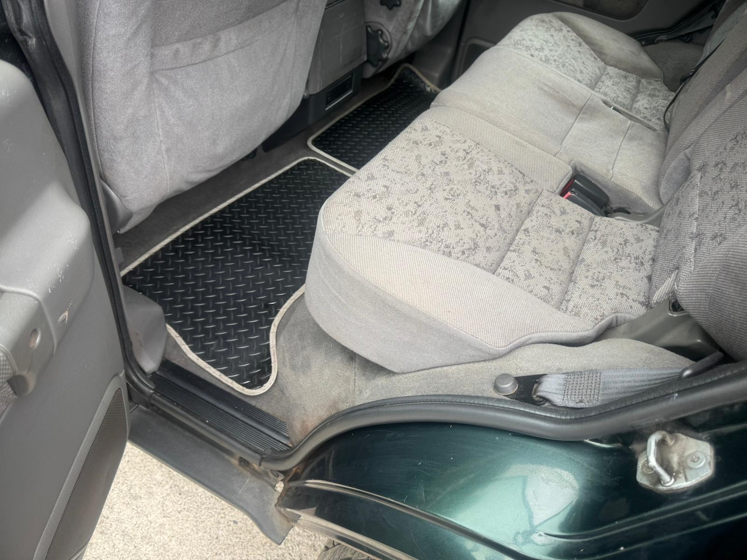 Used Land Rover Discovery 1999 for sale - 76752389: Photo 12