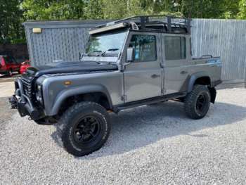 Used Land Rover Defender 110 2002 for sale - 74895565: Photo