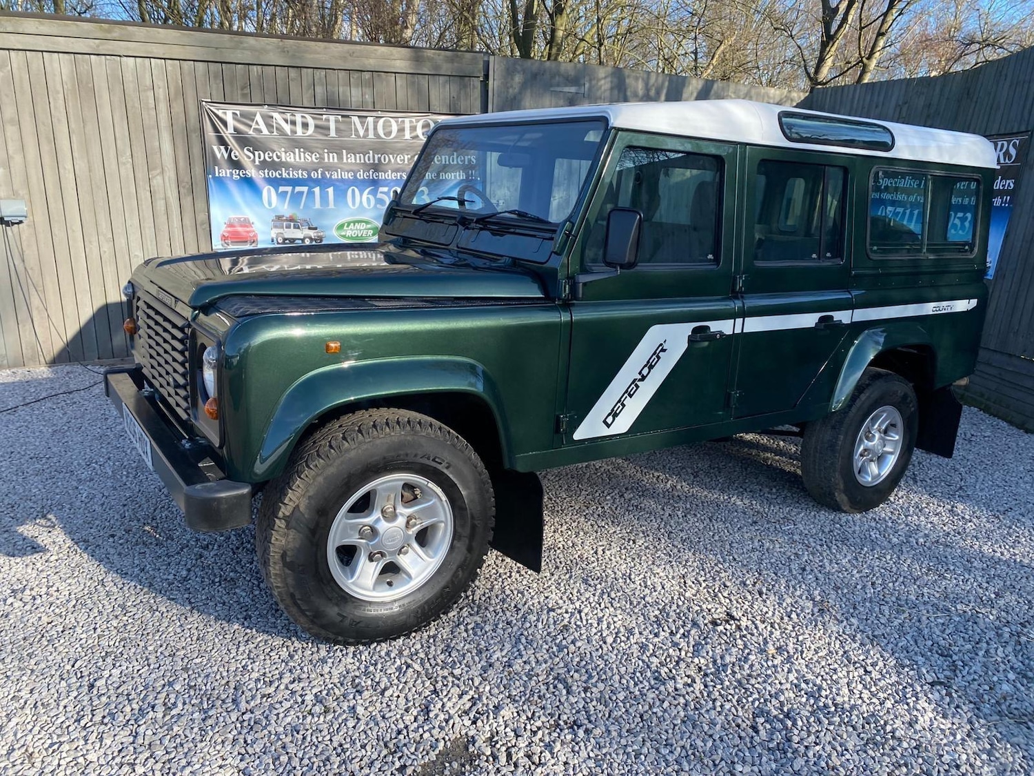Used Land Rover Defender 110 1995 for sale - 77909600: Photo 15