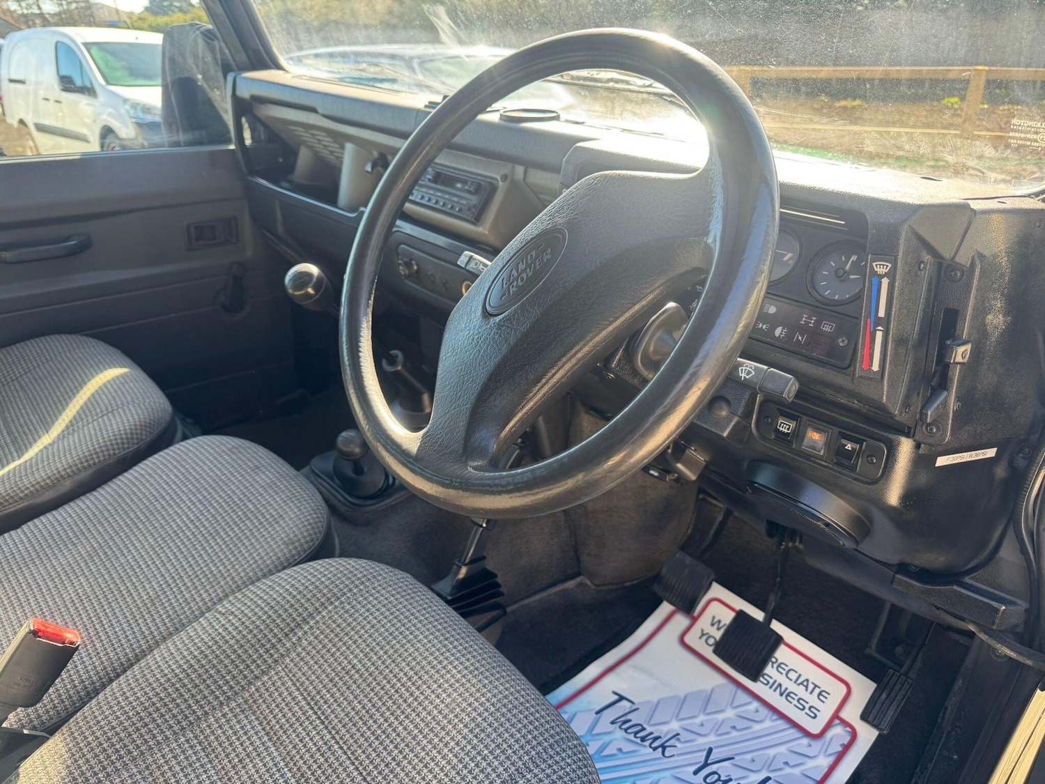 Used Land Rover Defender 110 1995 for sale - 77909600: Photo 17