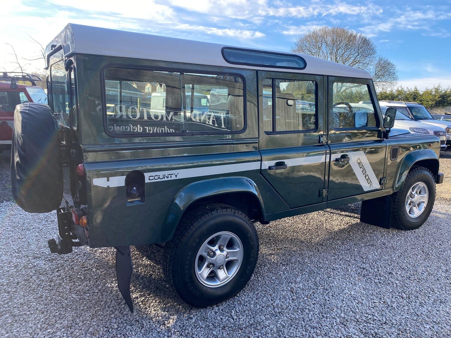 Used Land Rover Defender 110 1995 for sale - 77909600: Photo 35