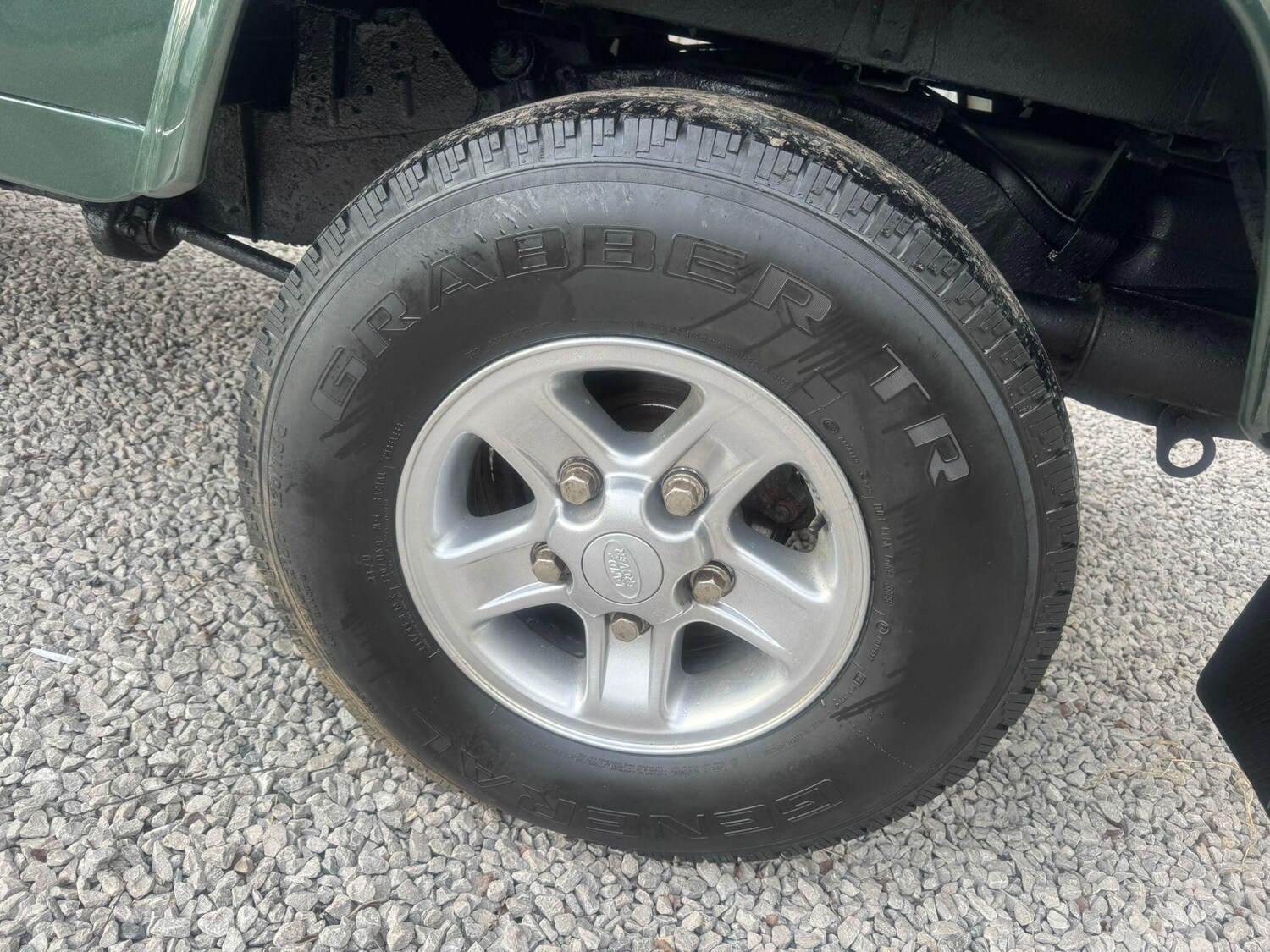 Used Land Rover Defender 110 1995 for sale - 77909600: Photo 37