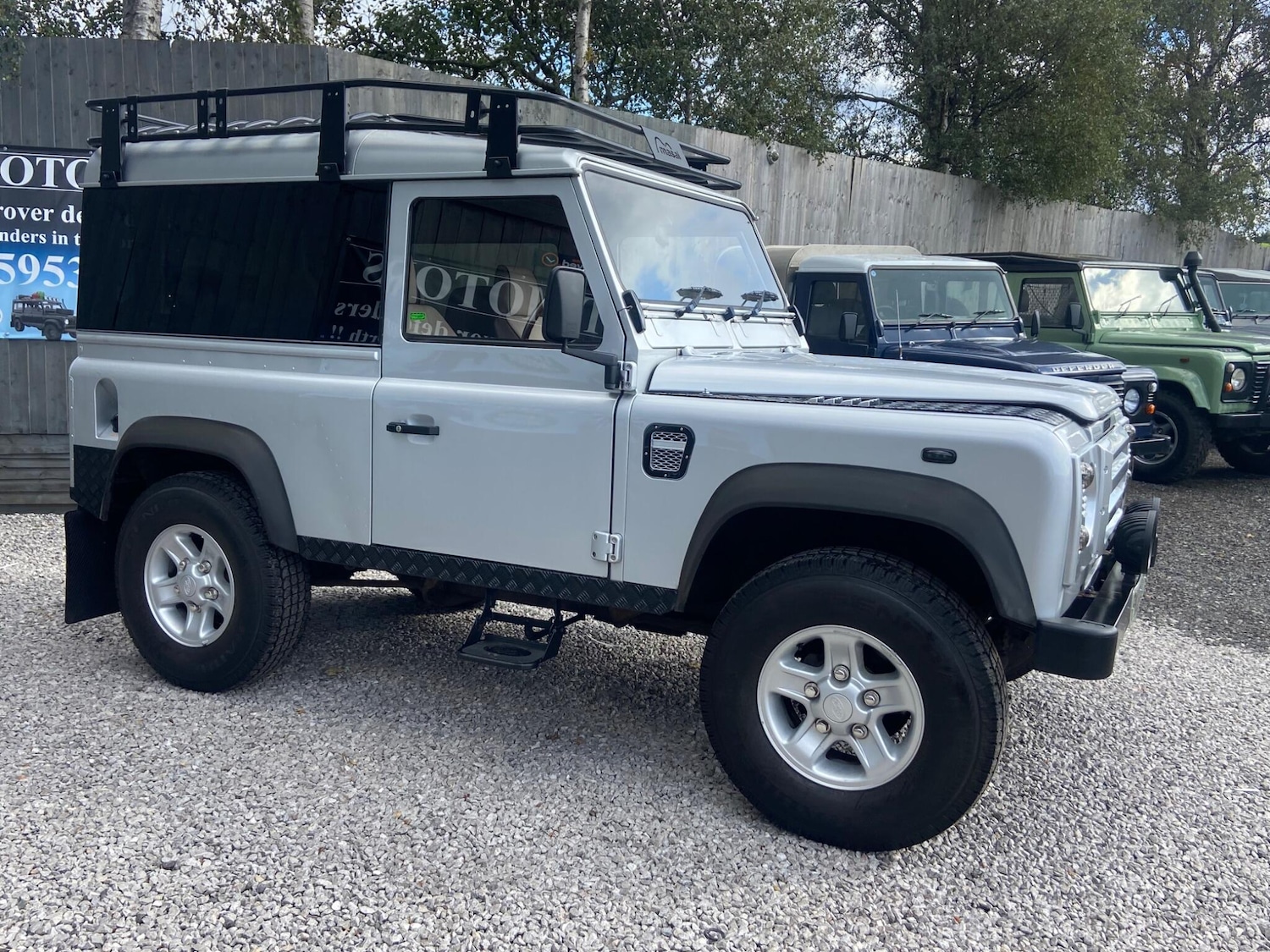 Used Land Rover Defender 90 2007 for sale - 76409263: Photo 11