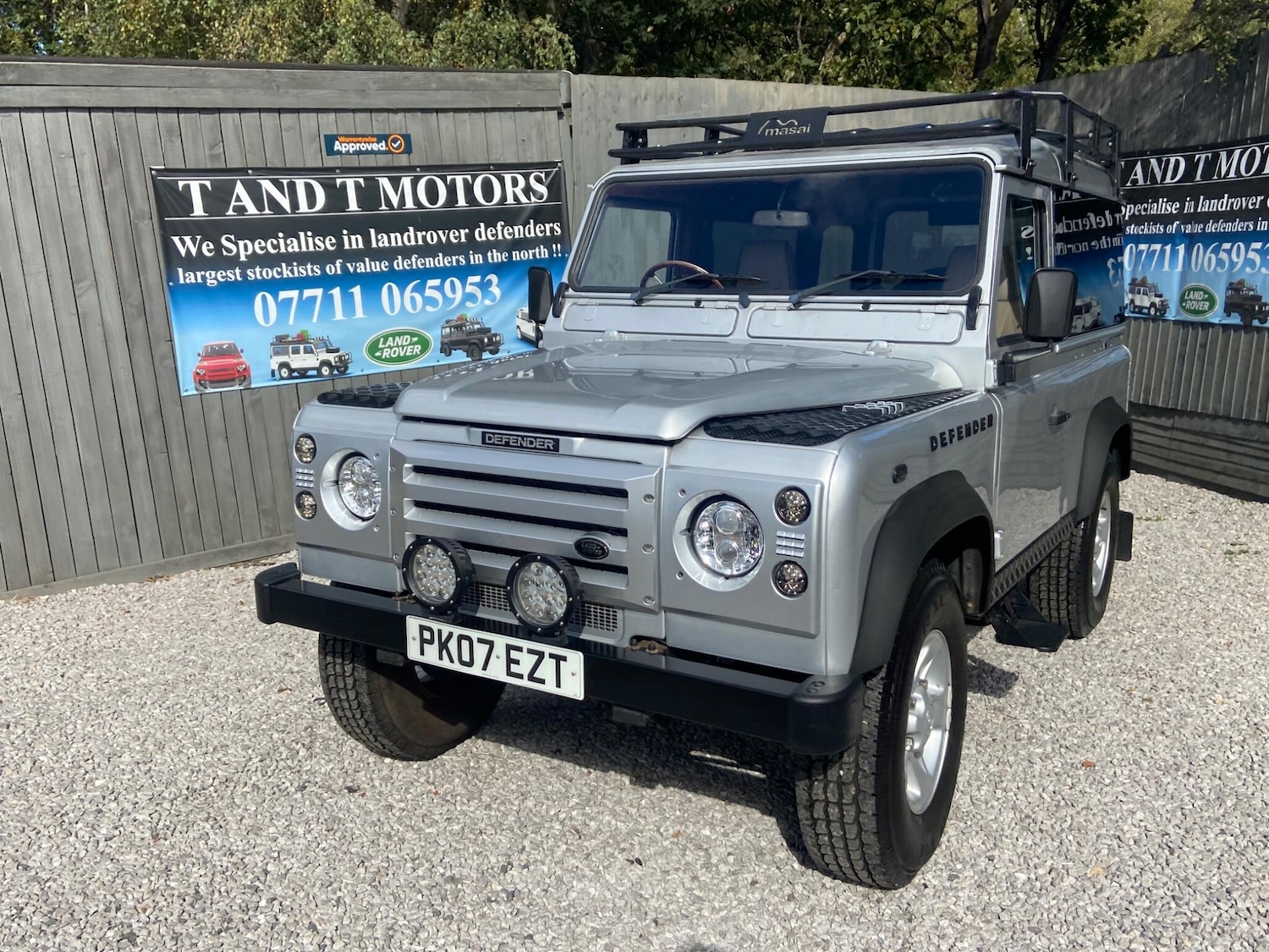 Used Land Rover Defender 90 2007 for sale - 76409263: Photo 24