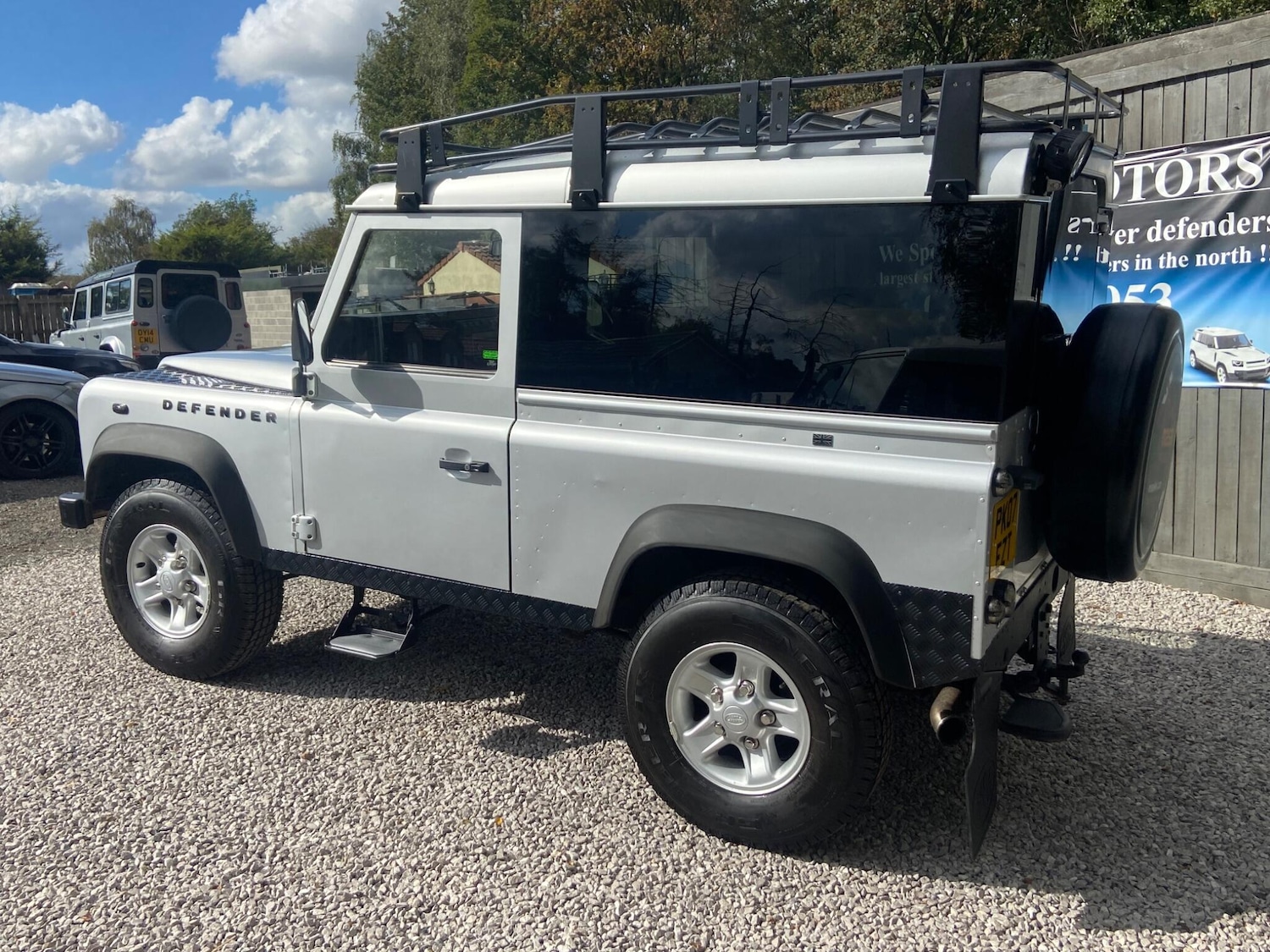 Used Land Rover Defender 90 2007 for sale - 76409263: Photo 25