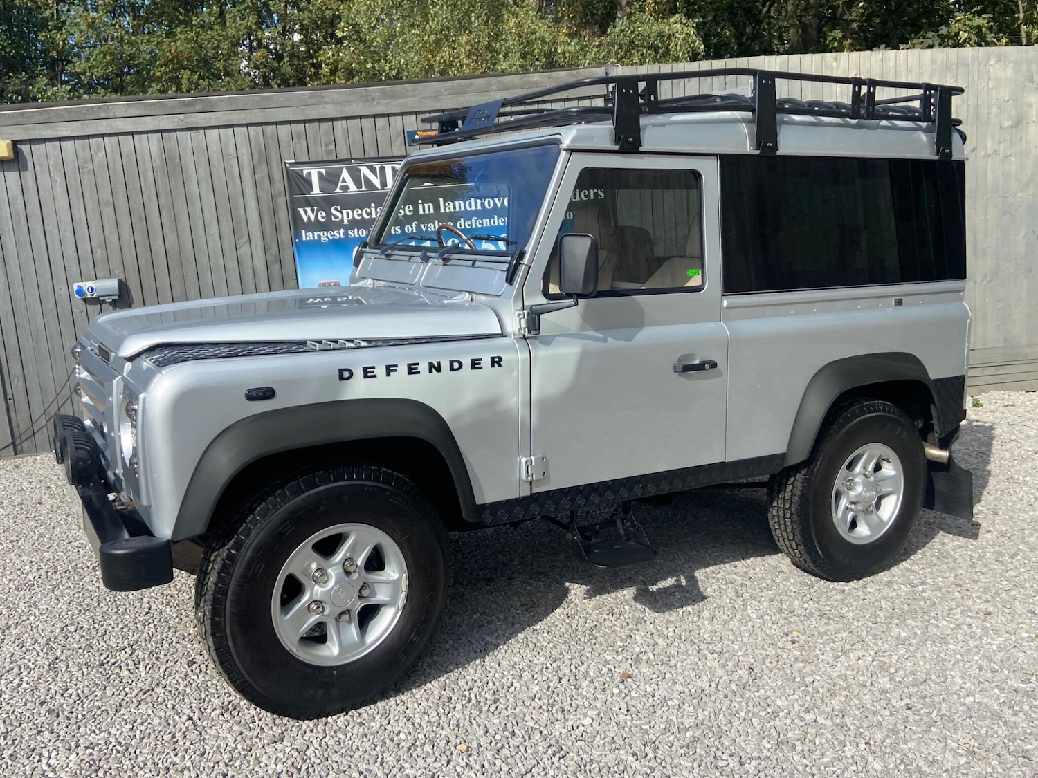 Used Land Rover Defender 90 2007 for sale - 76409263: Photo 27