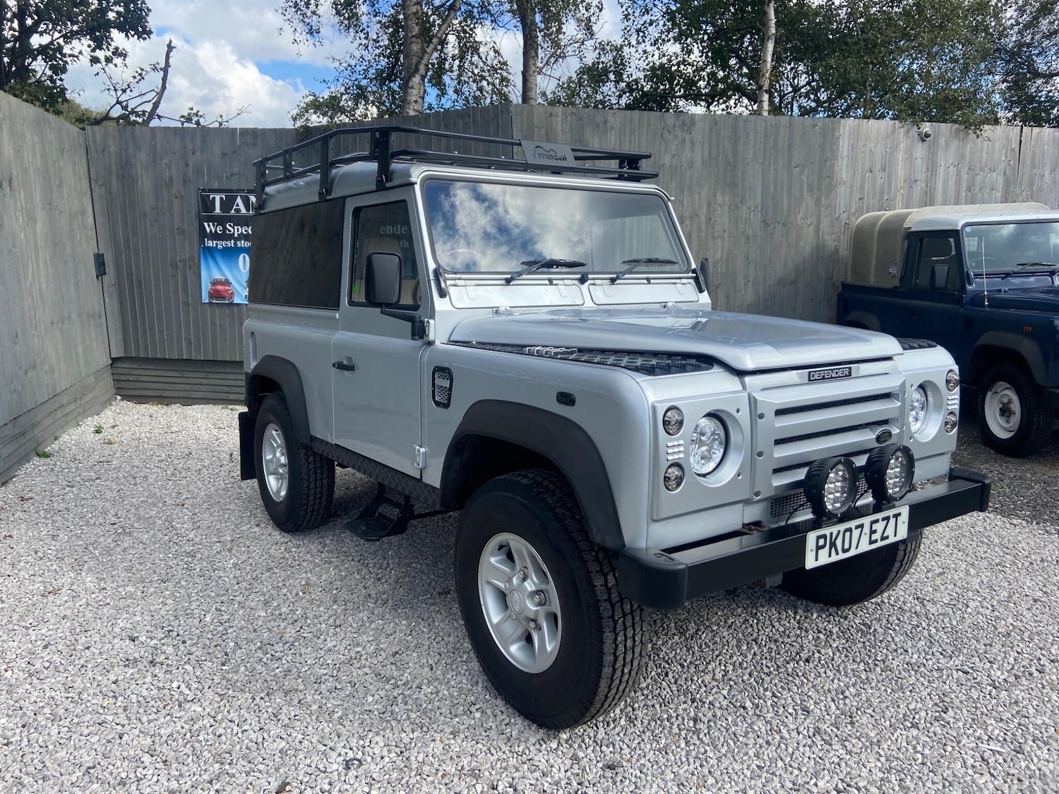 Used Land Rover Defender 90 2007 for sale - 76409263: Photo 29
